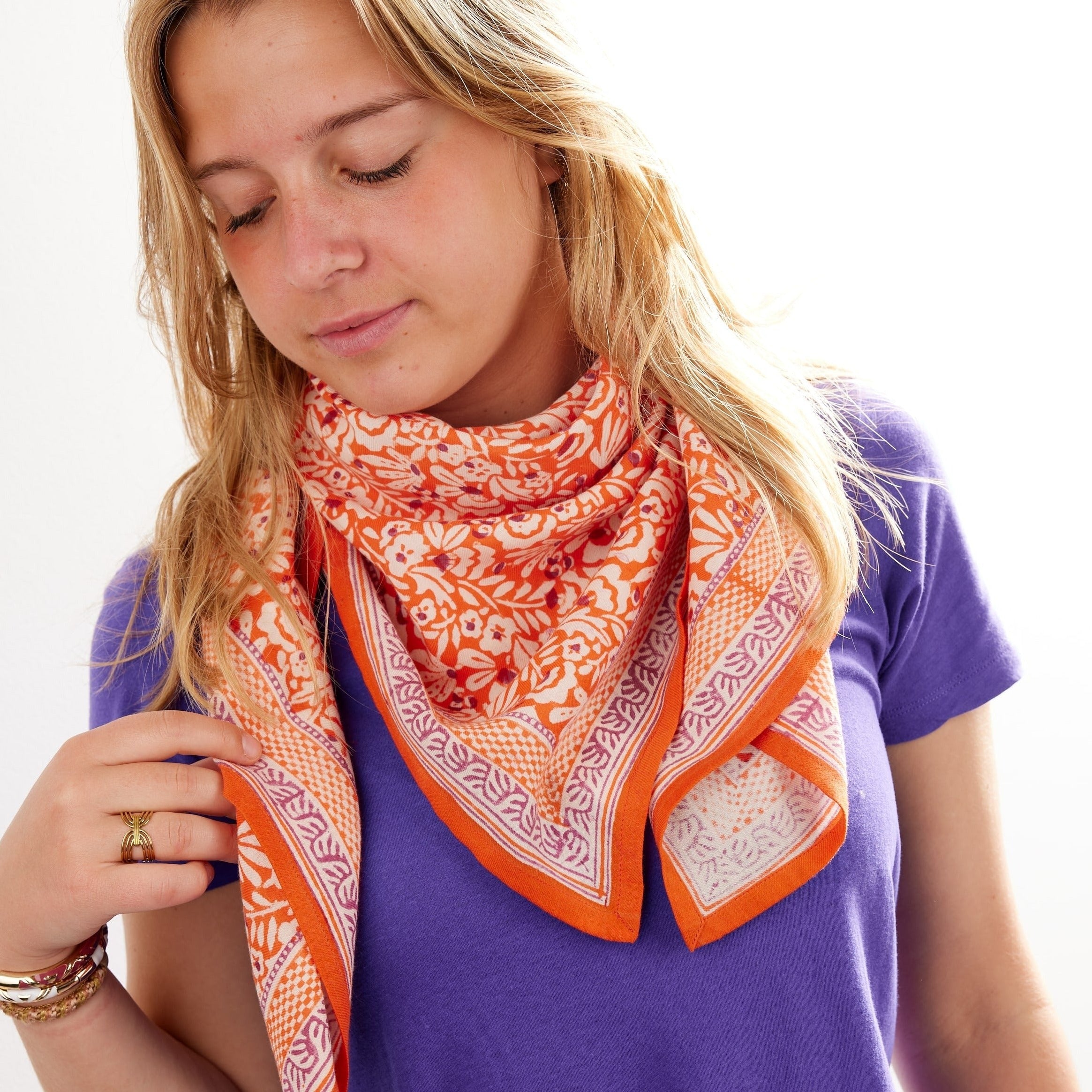 Bonheur du jour, Grand Foulard Indien - Iris clémentine