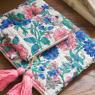 Petite enveloppe Louise Misha - Lois Blue Summer Meadow