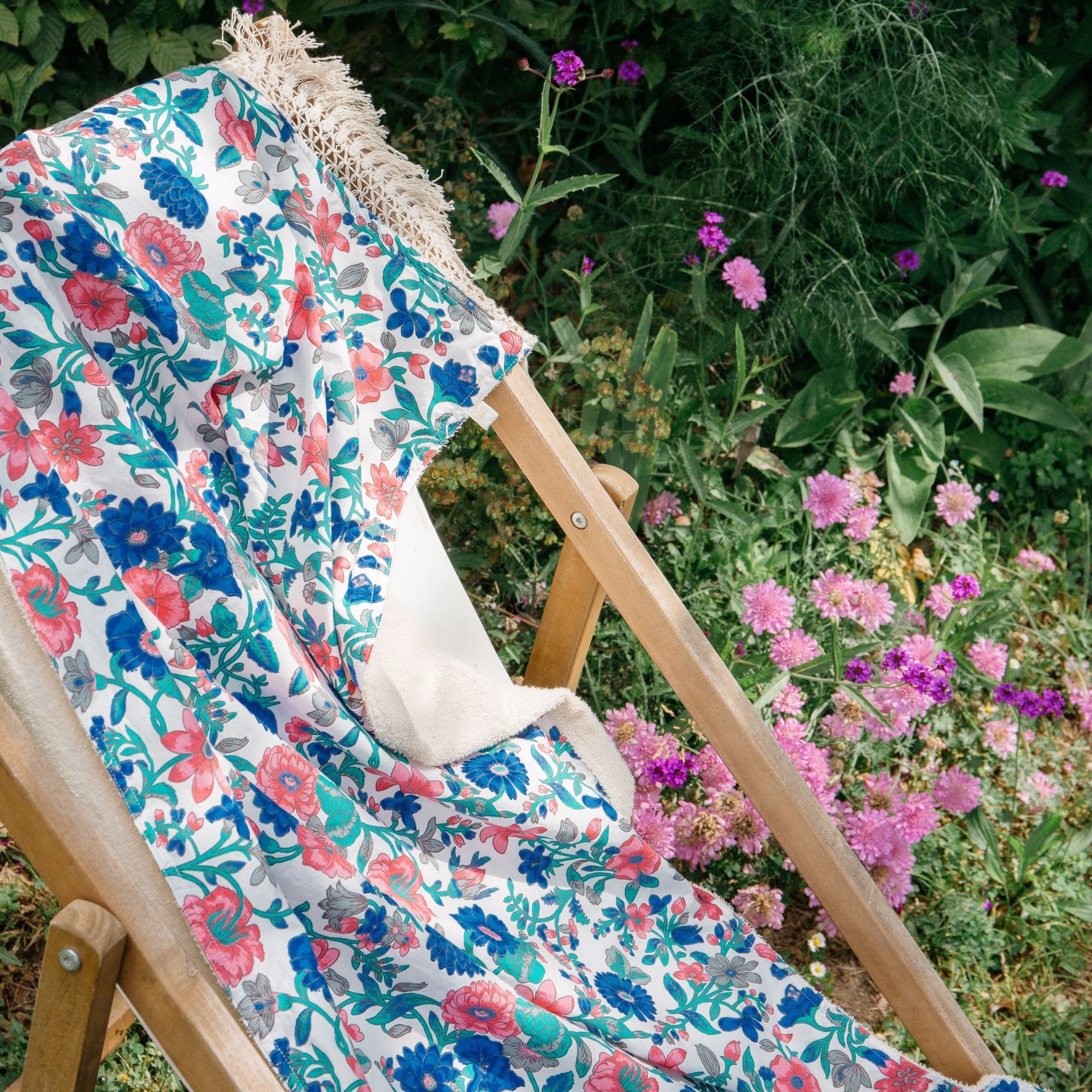 Serviette de plage Louise Misha 75x150 cm - Lana Blue Summer Meadow